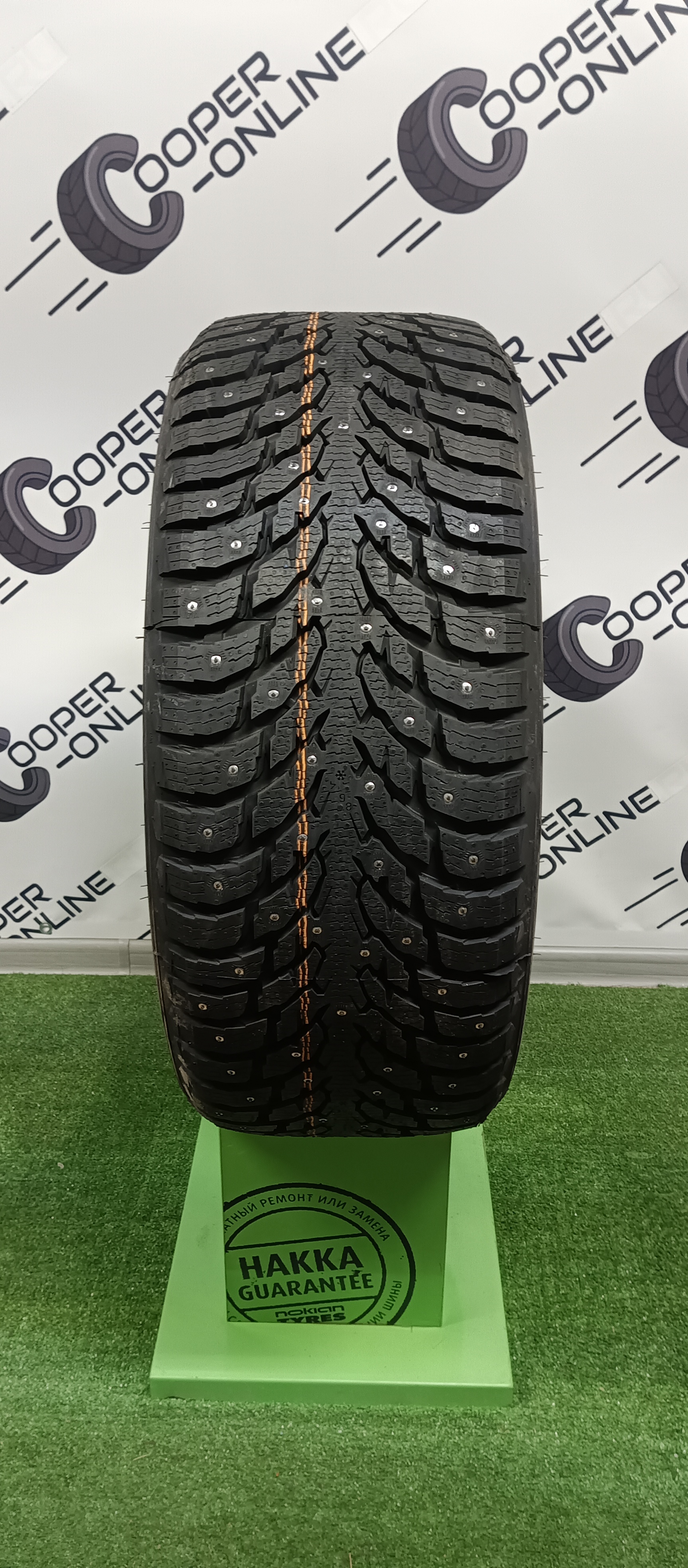 Ikon Tyres Autograph Ice 9 SUV 275 40 R21 107T