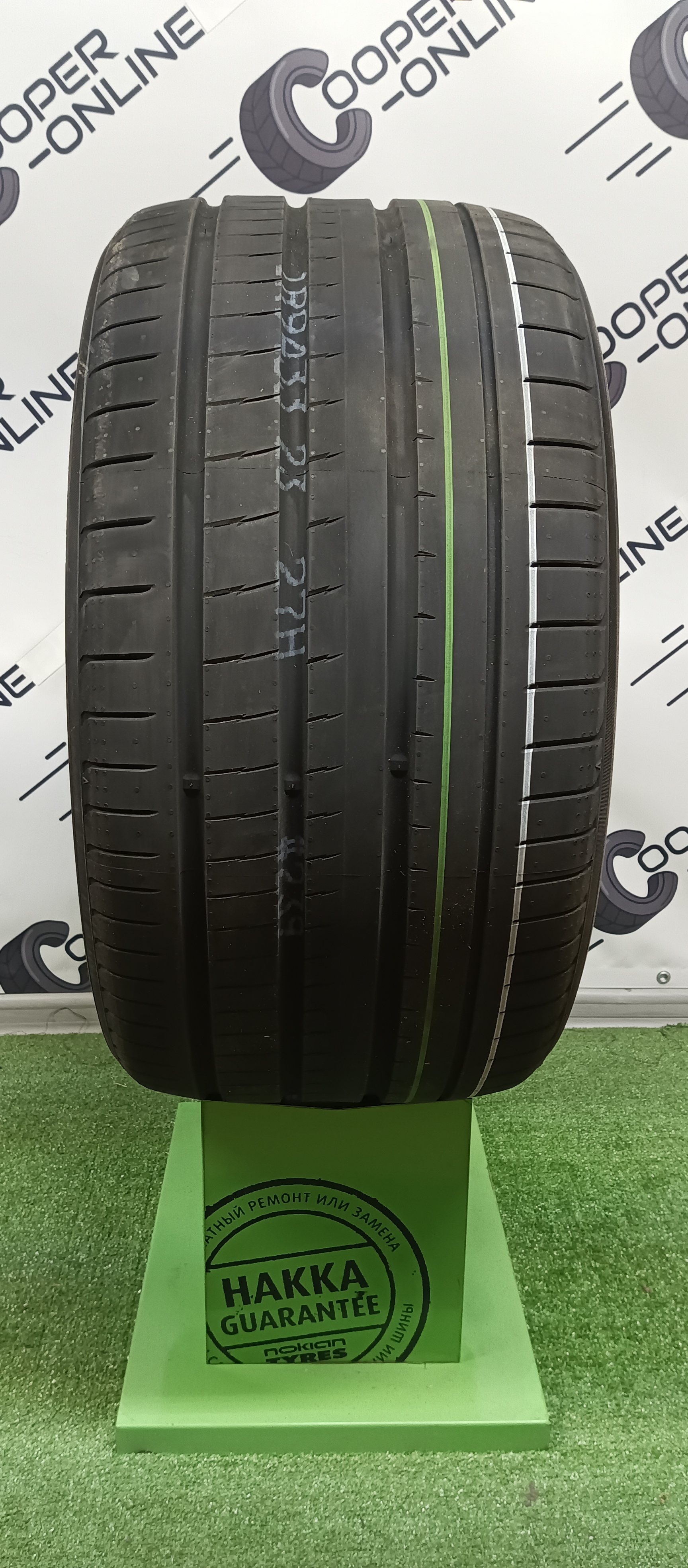 Yokohama Advan Sport V107E 315 35 R21 111Y