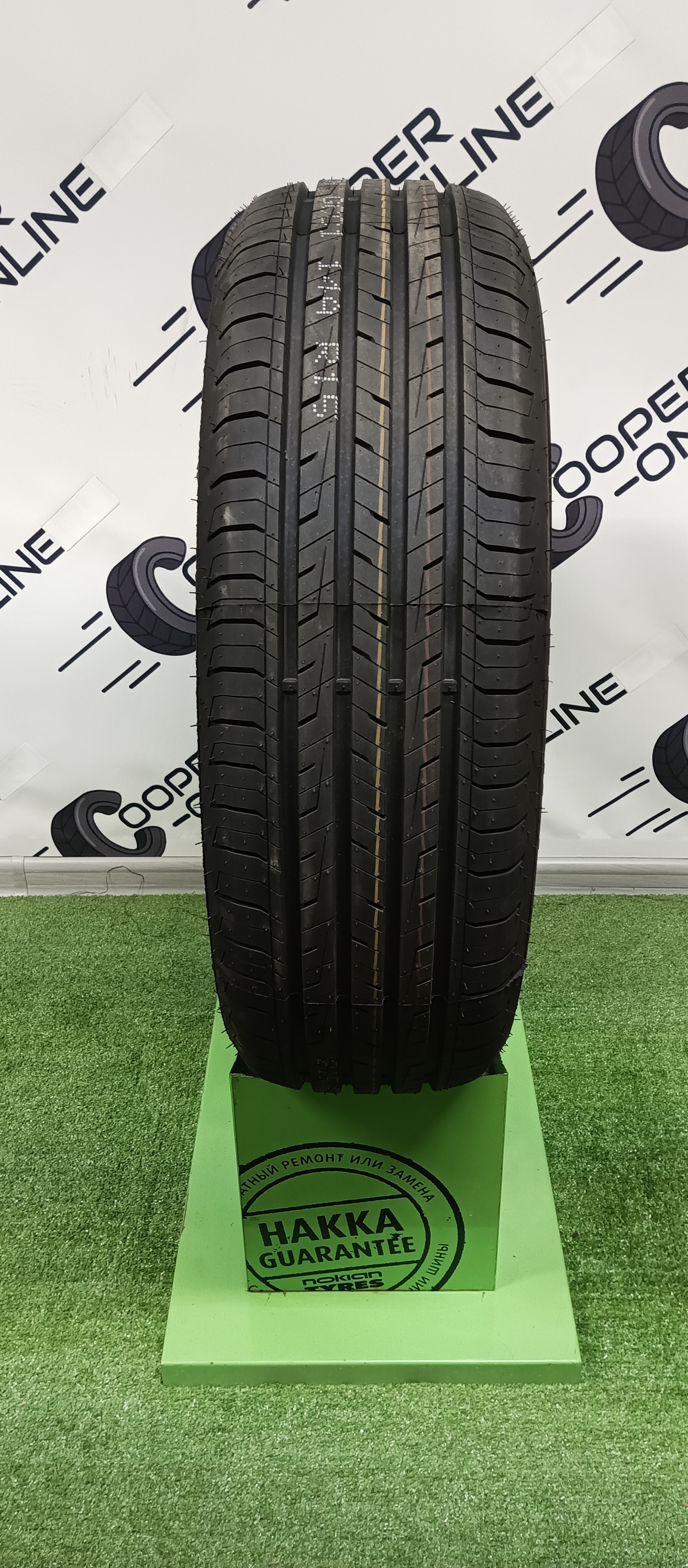 Tracmax X-Privilo TX5 215 65 R16 98H
