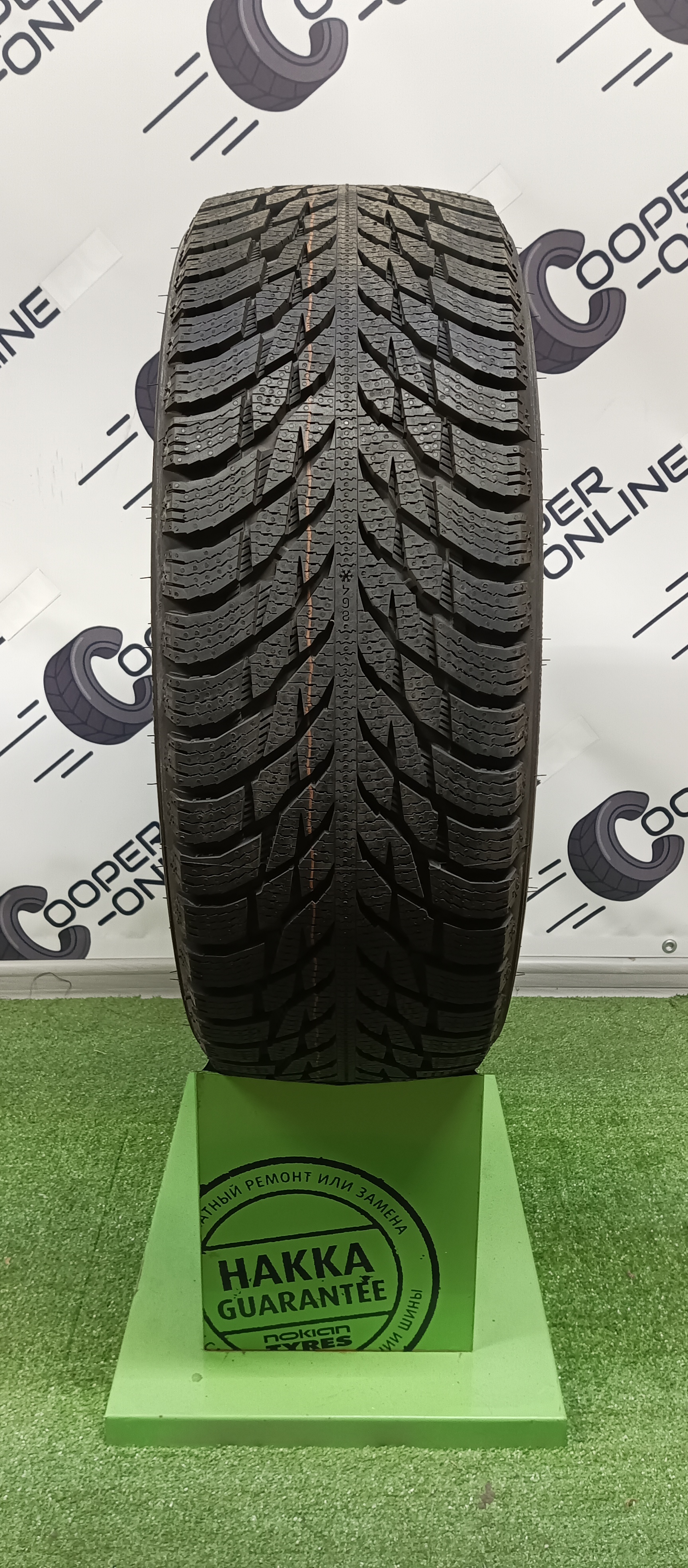 Ikon Tyres Autograph Snow 3 SUV 215 55 R18 99R