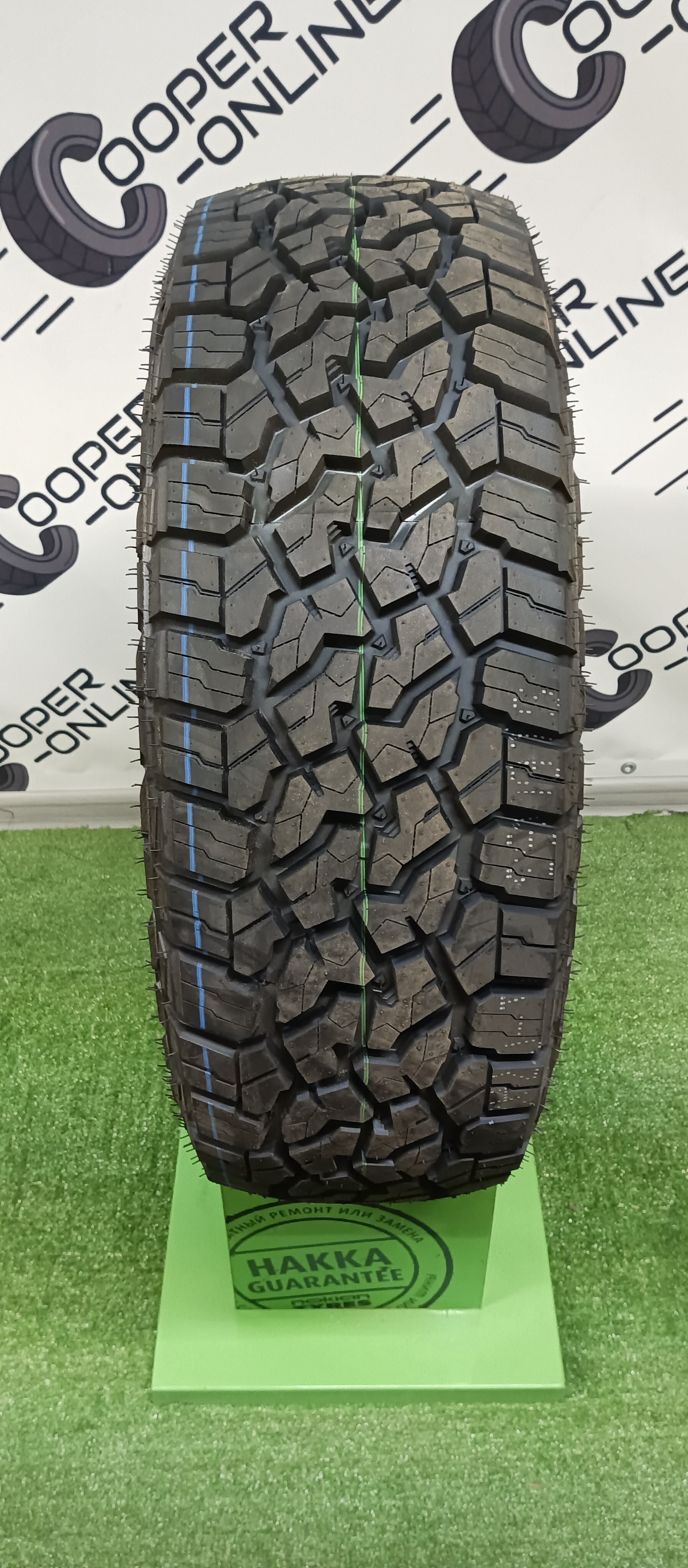 Roadcruza RA7000 X/T 215 65 R16 102H