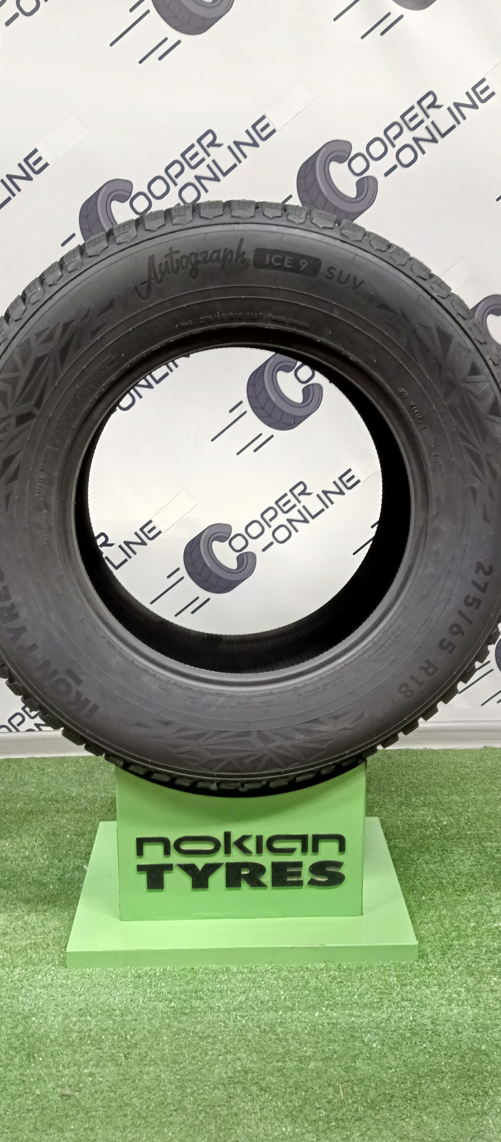 Ikon Tyres Autograph Ice 9 SUV 275 65 R18 116T