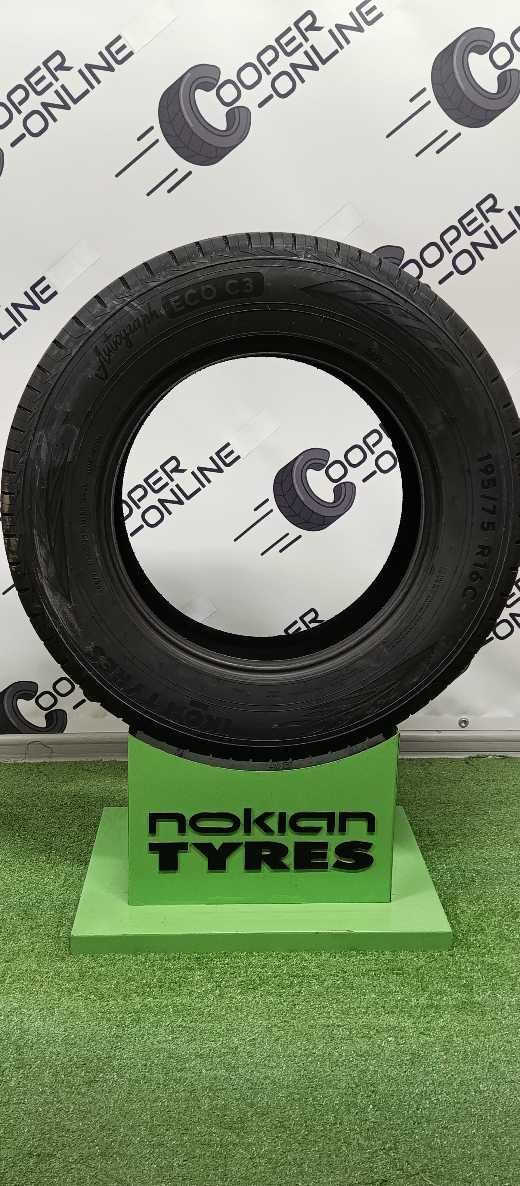 Ikon Tyres Autograph Eco C3 195 75 R16 107/105R