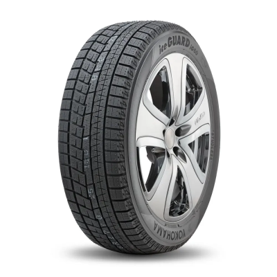 Yokohama iceGuard Studless iG60 225 40 R19 93Q