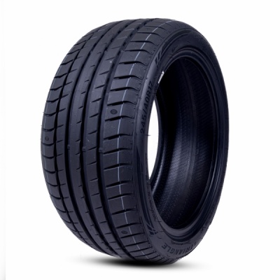 Triangle EffeXSport TH202 235 55 R19 105W
